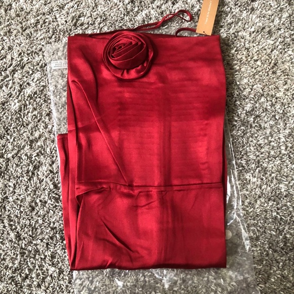 NWT Reformation Frankie Dress - Sangre Rosette - Picture 5 of 9